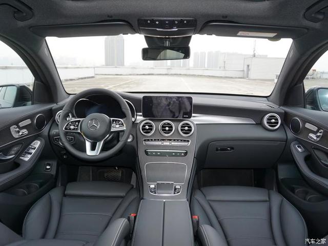 奔驰(进口) 奔驰GLC(进口) 2020款 GLC 300 4MATIC 轿跑SUV